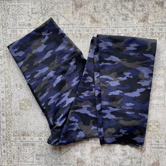aerie Pants - Aerie Move Blue Camo High Waisted Legging M